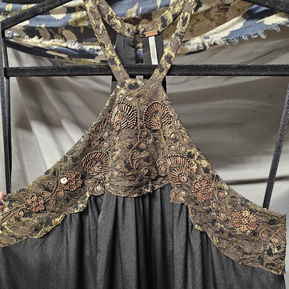 Free People Black & Gold Sequin Embroidered Lace Halter Style Mini Dress XS - Picture 2 of 15